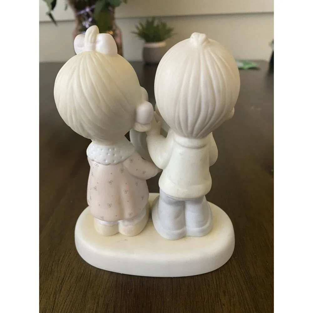 Precious Moments Anniversary Figurine Jonathan & David 1983 Porcelain White Pink - Picture 2 of 3